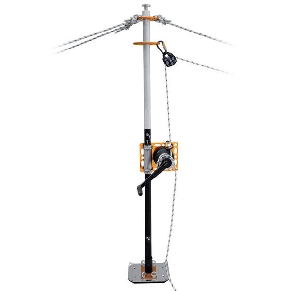 4D POLE – Detail 10